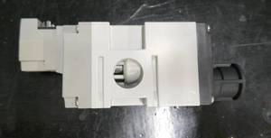lot 40 image: new SMC valve VP717KY-5DZ1