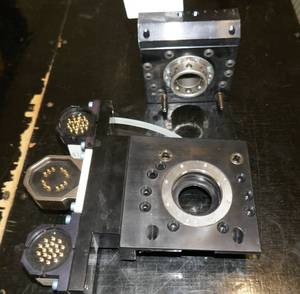 lot 44 image: ATI matching set tool and master robotic quick change adapters