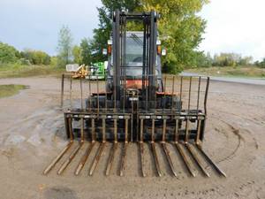 lot 4 image: 2003 Nissan F04D50V Diesel Forklift
