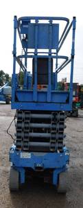 lot 19 image: 2012 GS3232 Genie Scissor Lift