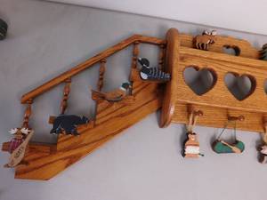 lot 44 image: Wooden Shelf w  13 Figurines