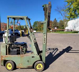 lot 14A image: Clark CS30 3000lb LP Forklift