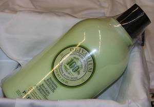 lot 21 image: PERLIER MEGA SIZE #2   101.4 oz  Olivarium - Infused with Olive Oil Bath Cream Sealed, comes with pump