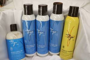 lot 31 image: TAYA Haircare - 3 are sealed, 2 are unsealed but dont appear to have been used.
