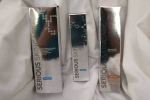 lot 44 image: SERIOUS SKIN CARE - 3 Skin Products