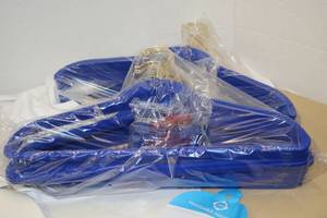 lot 71 image: NEW Huggable Hangers - Royal Blue Set 36  Clips