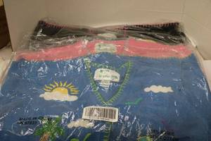 lot 94 image: 3 Large cottonRamie Full button v-neck sweaters with non-gather bottom