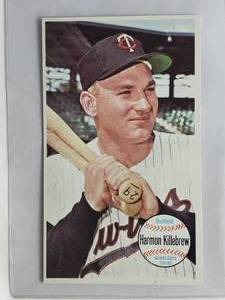 lot 17 image: Harmon Killebrew 1964 Topps Giants No. 38