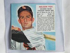 lot 20 image: Nelson Fox 1952 Red Man Tobacco Card