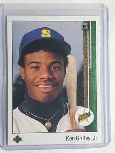 lot 1 image: Ken Griffey Jr. Star Rookie 1989 Upper Deck #1