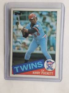 lot 54 image: Kirby Puckett Rookie 1985 Topps No. 536