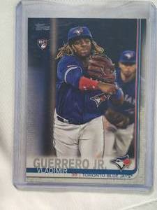 lot 85 image: Vladimir Guerrero Jr. Rookie 2019 Topps US1 Update Series