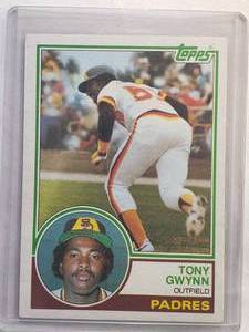 lot 166 image: Tony Gwynn Rookie 1983 Topps No. 482