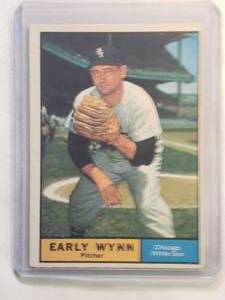 lot 172 image: Early Wynn 1961 Topps No. 455