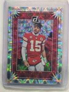 lot 203 image: Patrick Mahomes Panini Donruss Elite Series Foil Insert No. ES-23