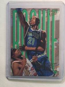 lot 246 image: Kevin Garnett Rookie 95-96 Fleer Ultra No. 274