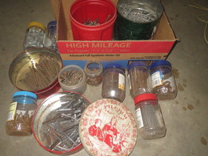 lot 90 image: Nails Assorted Sizes & Lengths