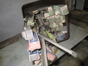 lot 99 image: Windshield Wipers