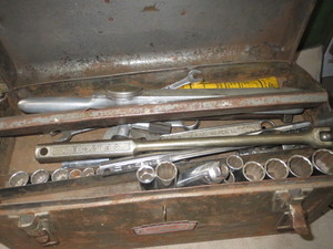 lot 105 image: Hand Tools