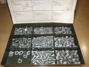 lot 118 image: Oil Filters
