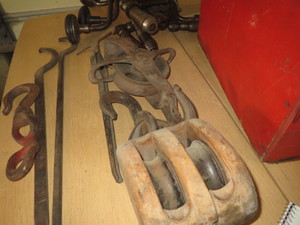 lot 128 image: Wrenches