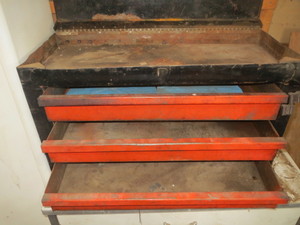 lot 175 image: Tool Chest