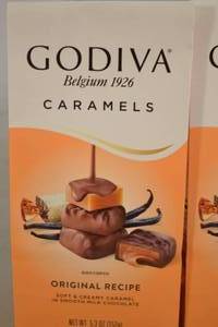 lot 305 image: 3ct Godiva Belgium 1926 Caramels Original Recipe
