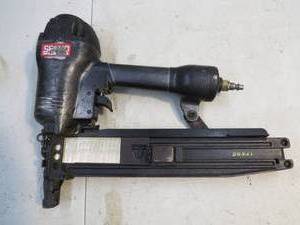 Senco 16 Gauge Stapler - SNS41