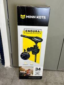 lot 2 image: New Minn Kota Endura C2 34 (36) Transom-Mount Trolling Motor