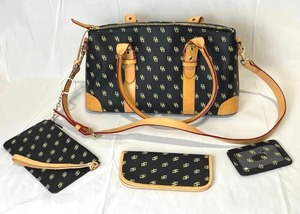lot 3 image: Beautiful Dooney & Bourke Domed Satchel (13 Long x 7.5 Tall)