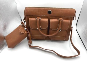 lot 6 image: Dooney & Bourke PurseHandbag (13.5 long x 10.5 tall)
