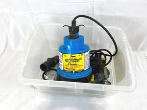 lot 26 image: Simer Model 2300 Geyser III Classic Submersible Utility Pump with Accessories