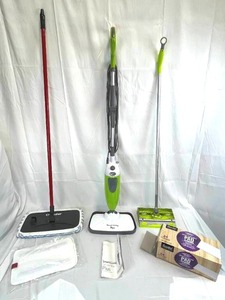 lot 32 image: Cleaning Supply Lot