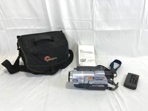 lot 43 image: Sony Digital 8 DCR-TRV140 Digital Handycam with Case