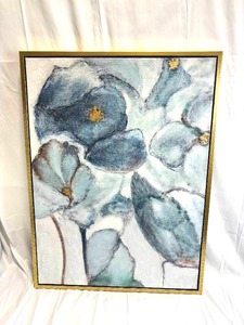 lot 74 image: Pier 1 Imports Flower Print (30 x 40) in Nice Condition
