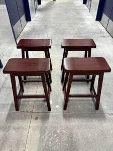 lot 64 image: Wooden Stool Set (4 Stools) in Nice Condition