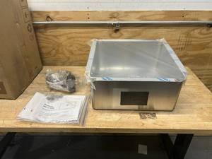 lot 41 image: PRO CHEF H75 IH75-US-18188 Under Mount Sink