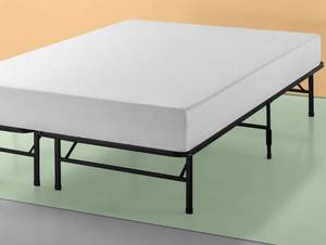 lot 13 image: ZINUS King 12 Inch Green Tea Memory Foam Mattress