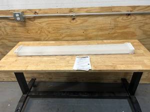 lot 95 image: COMMERCIAL ELECTRIC 4 ft. 120-Volt 3800 Lumens White Integrated LED Wraparound Light with Prismatic Lens