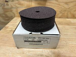 lot 114 image: MARVEL Box of 25- 7 x 78 A24 Resin Fibre Aluminum Oxide Discs