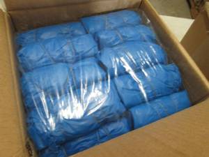 lot 39 image: 2- 150 pr Cases Global Water Resist...