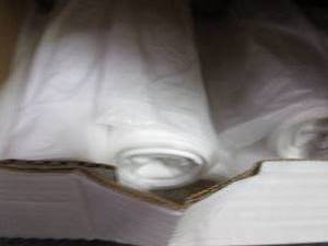 lot 93 image: Open Case Clear 60 Gallon 38x58 inc...