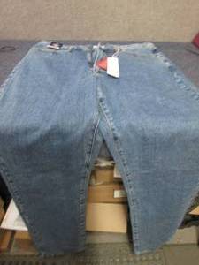 lot 123 image: Cutter & Buck Mens 5 Pocket Jeans ...