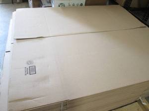lot 252 image: 24 x 24 x 30 Shipping Boxes, 32 ...