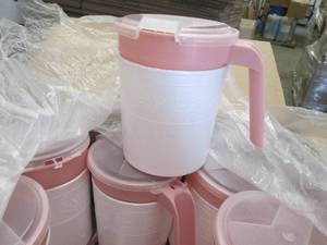 lot 262 image: Case of 27 Insulated Water Pitchers...