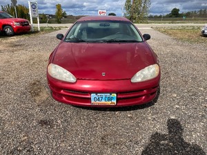 lot 17 image: 1999 Dodge Intrepid