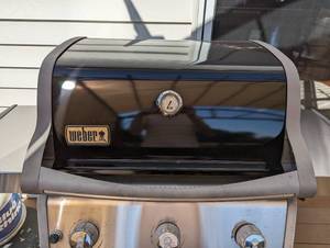 lot 28A image: Weber Propane Grill