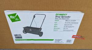 lot 43 image: Rolling and Drop Lawn Spreaders
