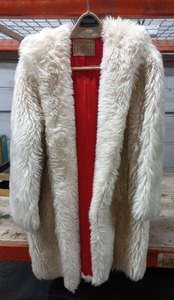 lot 94 image: Fur Coat