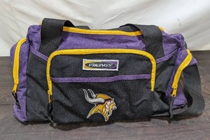 lot 113 image: Vikings Gym Bag